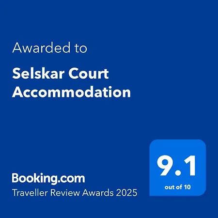 Ξενοδοχείο με διαμερίσματα Selskar Court